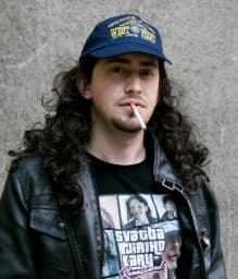 Pronájem fejkovej kara